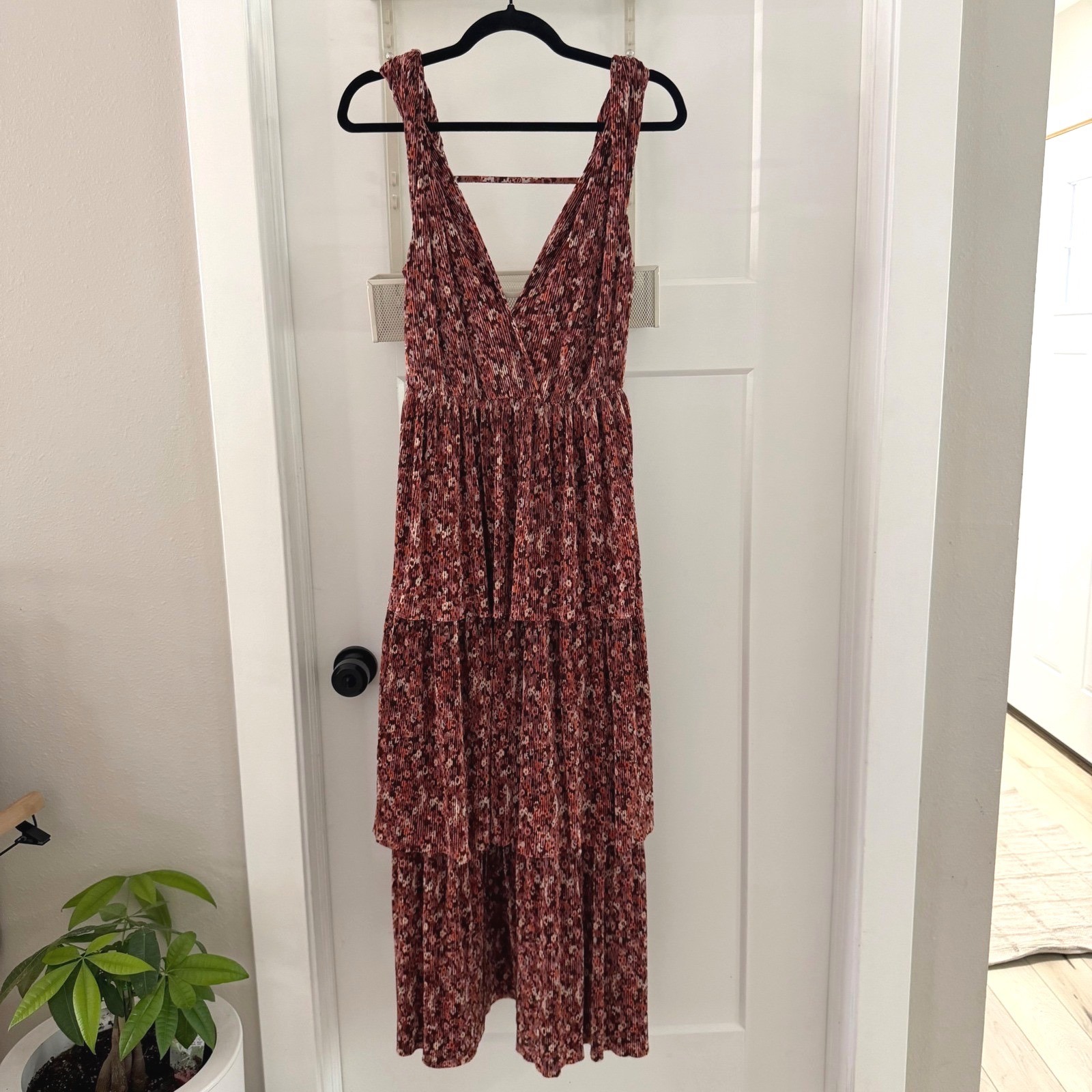 Sabina Musayev Alma Midi Dress Metallic Floral Pleated Tiered V Neck S No Belt